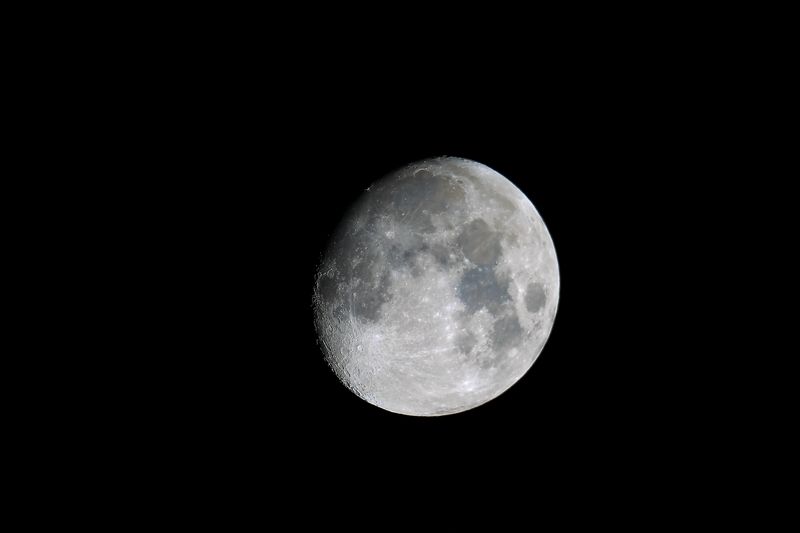 Наблюдение  за  Луной   вечером  14  ноября   2013  года